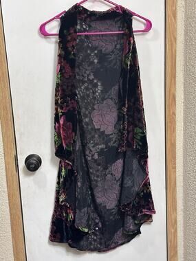 G Lightweight Velour Floral Rose Burn Out Velvet Cardigan Kimono Black Red Green